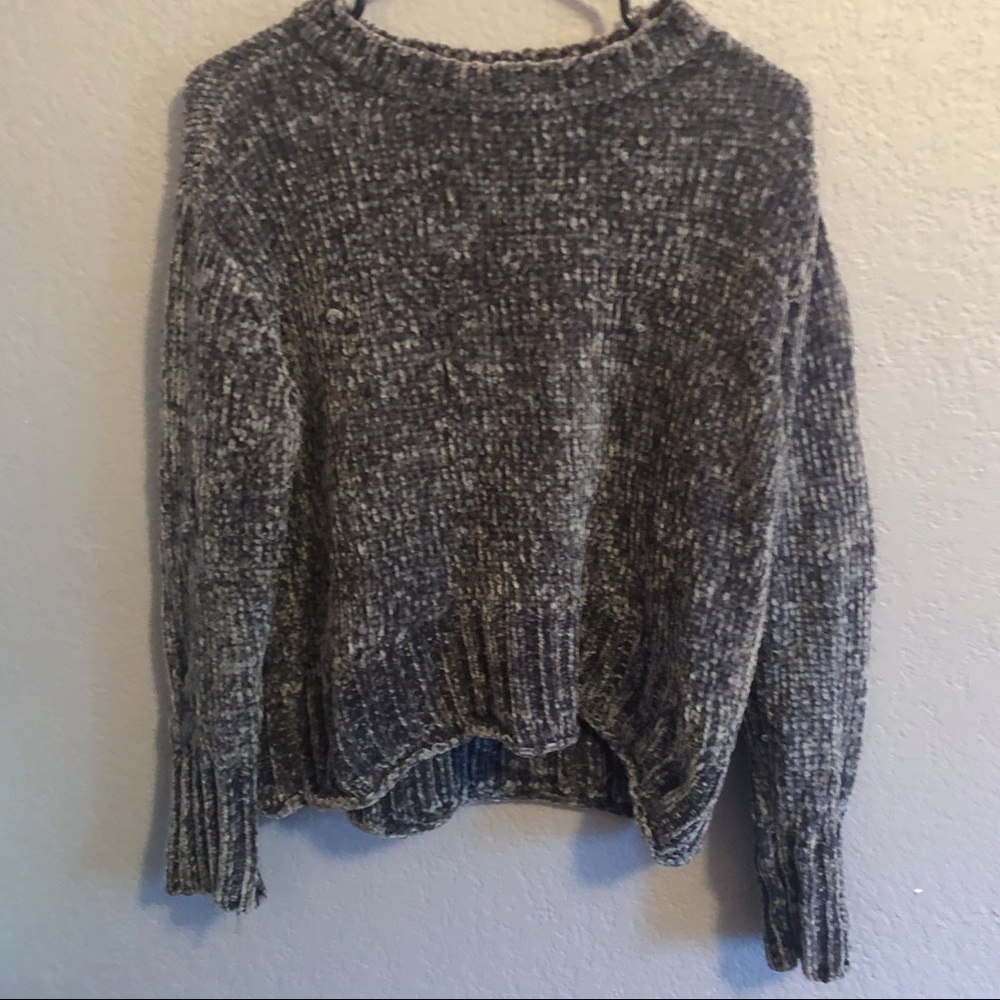 Romeo and Juliet Couture Polyester Sweater